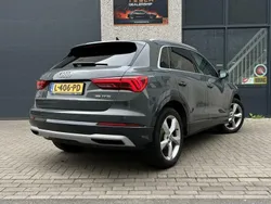 Grijs Gebruikt 2020 Audi Q3 Business SUV | € 26.999 (Super prijs)