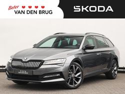 Grijs Gebruikt 2022 Skoda Superb Business Line Stationwagen | € 27.900 (Eerlijke prijs)