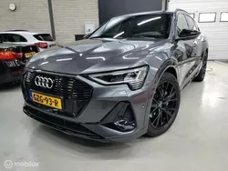 Grijs Gebruikt 2021 Audi e-tron S-Line SUV | € 42.950 (Duur)