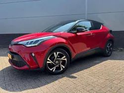 Rood Gebruikt 2022 Toyota C-HR Style SUV | € 26.980 (Eerlijke prijs)
