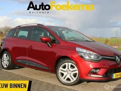 Rood Gebruikt 2018 Renault Clio GrandTour LIMITED Stationwagen | € 6.490 (Goede deal)
