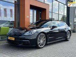 Zwart, metallic lak Gebruikt 2018 Porsche Panamera S E-Hybrid Sport Turismo Sedan | € 58.890 (Eerlijke prijs)