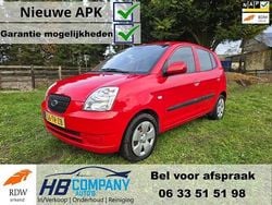 Rood Gebruikt 2007 Kia Picanto Light Hatchback | € 1.699 (Eerlijke prijs)