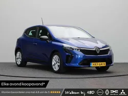 Blauw Nieuw 2025 Renault Clio V Evolution Hatchback | € 25.365 (Eerlijke prijs)