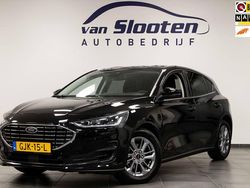 Zwart Gebruikt 2024 Ford Focus Titanium Hatchback | € 21.950 (Eerlijke prijs)