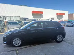 Zwart Gebruikt 2019 Kia Rio Hatchback | € 10.988 (Goede deal)