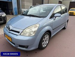 Blauw (metallic) Gebruikt 2005 Toyota Corolla Verso Sol MPV | € 4.450 (Eerlijke prijs)