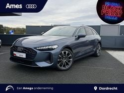 Blauw Gebruikt 2025 Audi A5 Advanced Stationwagen | € 51.995