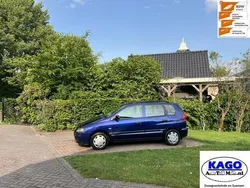 Blauw Gebruikt 2003 Mitsubishi Space Star MPV | € 1.650 (Eerlijke prijs)