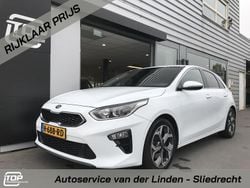 Wit Gebruikt 2018 Kia Ceed Hatchback | € 15.500 (Duur)