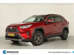 Rood, metallic lak Gebruikt 2024 Toyota RAV4 Executive SUV | € 42.800 (Super prijs)