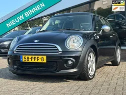 Zwart Gebruikt 2011 Mini ONE Business Hatchback | € 5.745 (Eerlijke prijs)