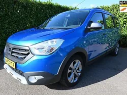 Blauw Gebruikt 2015 Dacia Lodgy Stepway MPV | € 7.950 (Eerlijke prijs)