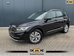 Zwart Gebruikt 2022 VW Tiguan Elegance SUV | € 29.940 (Super prijs)