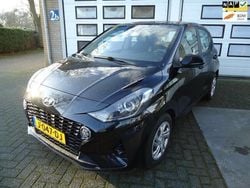 Zwart Gebruikt 2020 Hyundai i10 Premium Hatchback | € 9.290 (Goede deal)