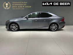 Grijs (metallic) Gebruikt 2018 Lexus IS300h Business Edition Sedan | € 22.995 (Iets duurder)