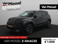 Zwart Gebruikt 2025 Jeep Avenger Summit SUV | € 36.940 (Eerlijke prijs)