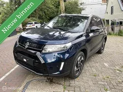 Blauw Gebruikt 2025 Suzuki Vitara Style SUV | € 28.995 (Eerlijke prijs)