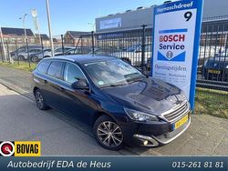 Blauw Gebruikt 2017 Peugeot 308 SW Premium Stationwagen | € 7.450