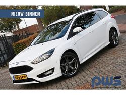Wit Gebruikt 2018 Ford Focus ST-Line Stationwagen | € 10.450 (Super prijs)