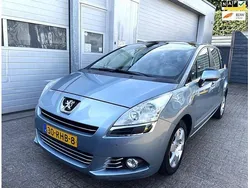 Blauw Gebruikt 2011 Peugeot 5008 MPV | € 1.995 (Goede deal)