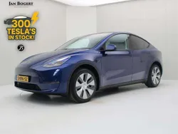 Blauw Gebruikt 2023 Tesla Model Y Long Range SUV | € 36.700 (Eerlijke prijs)