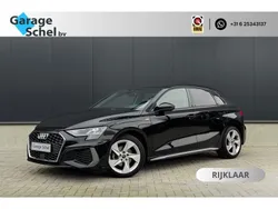 Zwart Gebruikt 2024 Audi A3 Sportback Business Hatchback | € 31.950 (Eerlijke prijs)