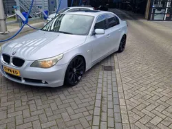 Zilver Gebruikt 2004 BMW 525 Executive Sedan | € 5.275 (Iets duurder)