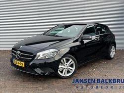 Zwart (metallic) Gebruikt 2012 Mercedes A180 Ambition Hatchback | € 12.485 (Eerlijke prijs)