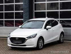Wit Gebruikt 2020 Mazda 2 Signature Hatchback | € 16.950 (Iets duurder)