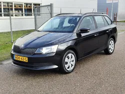 Zwart, metallic lak Gebruikt 2015 Skoda Fabia Active Stationwagen | € 6.950 (Eerlijke prijs)