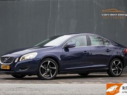 Blauw Gebruikt 2011 Volvo S60 Momentum Sedan | € 6.950 (Eerlijke prijs)