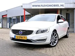 Wit Gebruikt 2013 Volvo V60 Summum Stationwagen | € 10.950 (Duur)