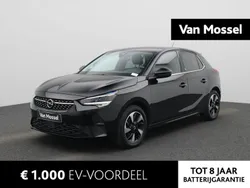 Zwart Gebruikt 2023 Opel Corsa-e Elegance Hatchback | € 19.900 (Eerlijke prijs)
