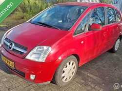 Rood Gebruikt 2004 Opel Meriva Essentia MPV | € 450 (Super prijs)