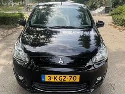 Zwart Gebruikt 2013 Mitsubishi Space Star Intense+ Hatchback | € 5.950 (Eerlijke prijs)