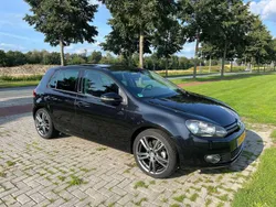 Zwart Gebruikt 2011 VW Golf VI Style Hatchback | € 4.500 (Eerlijke prijs)