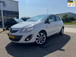 Wit Gebruikt 2012 Opel Corsa Edition Hatchback | € 3.950 (Eerlijke prijs)