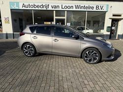 Bruin Gebruikt 2016 Toyota Auris Hatchback | € 15.950