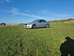 Zilver Gebruikt 2007 BMW 325 Executive Coupé | € 9.500