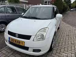 Wit Gebruikt 2005 Suzuki Swift GLS Hatchback | € 2.550 (Duur)