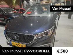 Zwart Gebruikt 2020 MG ZS Luxury Sedan | € 15.495 (Eerlijke prijs)