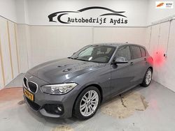 Grijs (metallic) Gebruikt 2017 BMW 116 M Sport Hatchback | € 12.999 (Goede deal)
