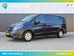Blauw Gebruikt 2018 Mercedes Vito MPV | € 11.950 (Eerlijke prijs)