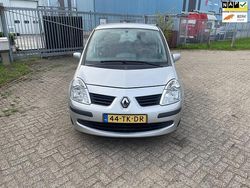 Grijs Gebruikt 2007 Renault Modus MPV | € 2.250 (Goede deal)