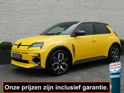 Geel Nieuw 2025 Renault R5 Iconic Hatchback | € 33.950 (Eerlijke prijs)