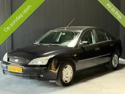 Zwart Gebruikt 2003 Ford Mondeo Hatchback | € 1.999 (Eerlijke prijs)