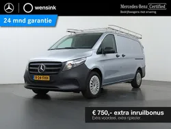 Grijs Gebruikt 2024 Mercedes Vito MPV | € 33.450 (Eerlijke prijs)