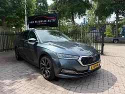 Grijs Gebruikt 2020 Skoda Octavia Style Stationwagen | € 16.890 (Eerlijke prijs)
