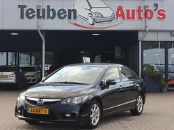 Zwart Gebruikt 2011 Honda Civic Comfort Sedan | € 4.895 (Eerlijke prijs)